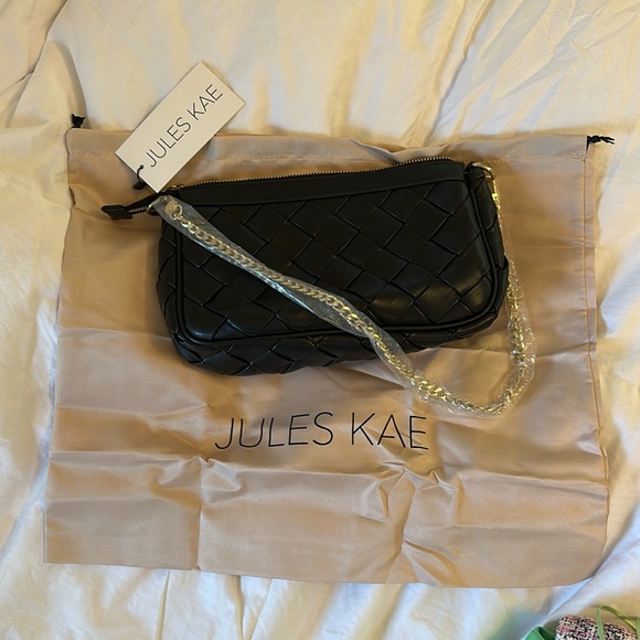 Black woven handbag - Picture 3 of 3